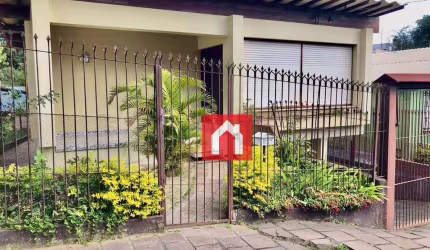 Casa com 3 dormitórios à venda, 254 m² por R$ 750.000,00 - Medianeira - Caxias do Sul/RS