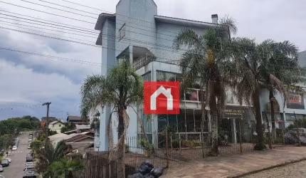 Casa com 4 dormitórios à venda, 550 m² por R$ 1.915.000,00 - Jardim do Shopping - Caxias do Sul/RS