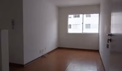 Apartamento 2 Quartos para Locação - Francisco Bernardino.
