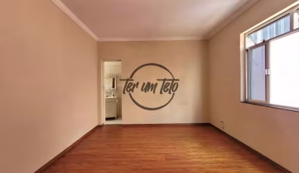 Apartamento aconchegante em prédio familiar – Ideal pra quem busca tranquilidade e praticidade!