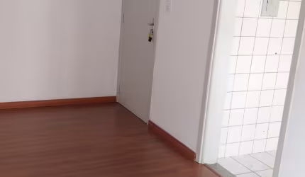 Ótimo Apartamento no Bairro Santa Terezinha com dois quartos e vaga de garagem!!