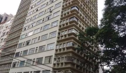 Próximo à Praça Rui Barbosa