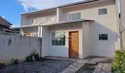 Casa à venda no Jardim Palmares, Colombo  por R$ 450.000