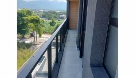 Apartamento para Venda no bairro Recreio dos Bandeirantes  em Rio de Janeiro , 2 quartos sendo 1 suíte, 1 vaga, Sem Mobília, 74 m² privativos,