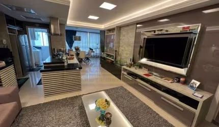 Apartamento para Venda no bairro Centro em Balneário Camboriú, 4 quartos sendo 4 suítes, 4 vagas, Mobiliado, 256 m² de área total,