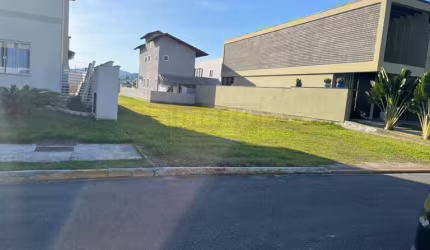 Terreno para Venda no bairro Santa Regina em Camboriú, 623 m² de área total,
