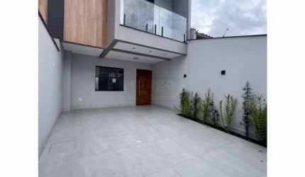 Sobrado para Venda no bairro Areias em Camboriú, 3 quartos sendo 1 suíte, 2 vagas, Sem Mobília, 100 m² de área total,