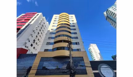 Apartamento para Locação Anual no bairro Centro em Balneário Camboriú, 2 quartos sendo 1 suíte, 1 vaga, Mobiliado,