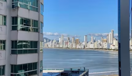 Apartamento para Venda no bairro Pioneiros em Balneário Camboriú, 4 quartos sendo 2 suítes, 4 vagas, Sem Mobília, 226 m² de área total, 160 m² privativos,