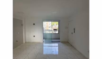 Apartamento para Venda no bairro Rio Pequeno em Camboriú, 2 quartos, 1 vaga, Sem Mobília, 60 m² privativos,