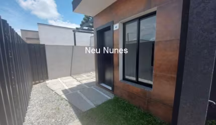 Casa em condomínio a venda 02 dormitórios sendo 01 suite  Colonia Rio Grande - SJP