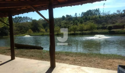 Sítio à Venda - Chácara Brumado, Amparo - 180m2  - 2 Quartos
