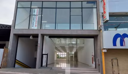 Galpão à Venda - Centro, Vinhedo - 1.095m2