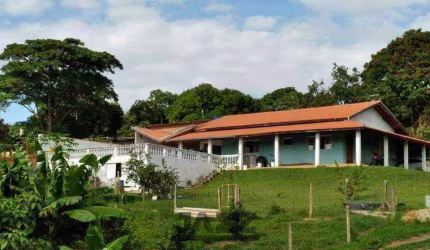Chácara à Venda - Jardim Valparaíso, Boituva - 1.898m2  - 4 Quartos