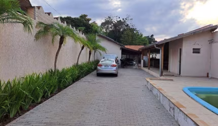 Casa à Venda - Santa Terezinha, Paulínia - 232m2  - 4 Quartos