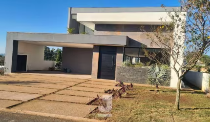 Casa em Condomínio à Venda - Condomínio Villas do Golfe, Itu - 338m2 - Condomínio Villas do Golfe  - 3 suítes