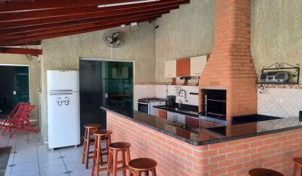 Casa à Venda - Residencial Santo Antônio, Piracicaba - 202m2  - 2 Quartos