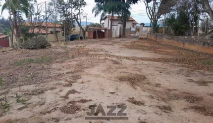 Terreno à Venda - Parque Flamboyant, Amparo - 1.080m2