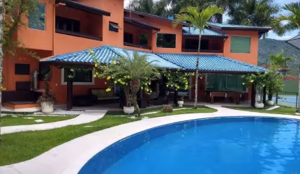 Casa em Condomínio à Venda - Mar Verde, Caraguatatuba - 450m2 - Condomínio Condominio Mar Verde Tabatinga  - 6 Quartos