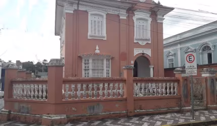 Casa à Venda - Centro, Amparo - 269,78m2  - 3 Quartos
