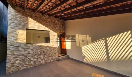 Casa Térrea à Venda em Hortolândia - Jardim Terras de Santo Antônio