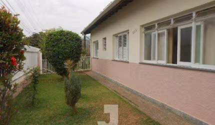 Casa à Venda - Estância Santa Maria, Serra Negra - 280m2  - 5 Quartos