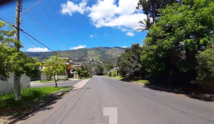 Terreno Plano à Venda - Vila Petrópolis, Atibaia - 385m2