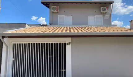 Casa à Venda - Capela, Vinhedo - 196m2  - 3 Quartos