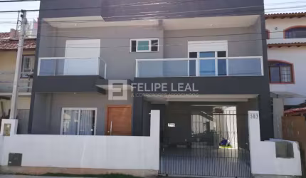 Casa em Balneario  -  Florianópolis