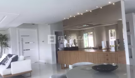 Casa em Itaguaçu  -  Florianópolis