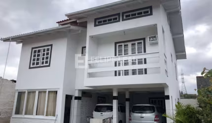 Casa em Caminho Novo  -  Palhoça