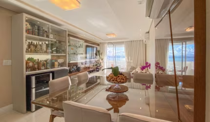 Apartamento em Agronômica  -  Florianópolis