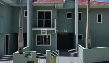 Sobrado em Forquilhas  -  São José