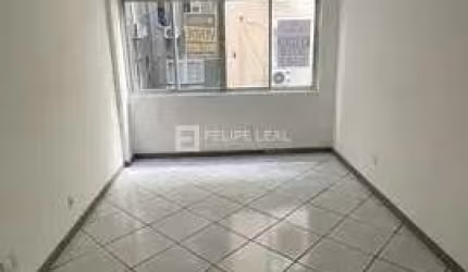 Apartamento em Centro  -  Florianópolis