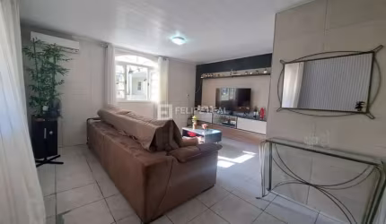 Casa em Jardim Eldorado - Palhoça, SC