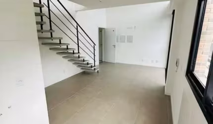 Apartamento Loft em Saco dos Limões  -  Florianópolis