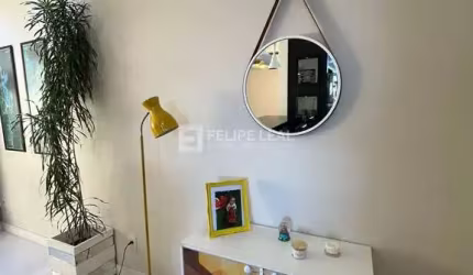 Apartamento em Barreiros - São José, SC