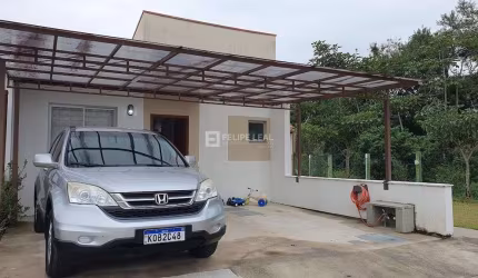 Casa em Condominio em Forquilhas  -  São José