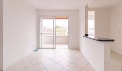 Apartamento em Flor de Nápolis - São José, SC