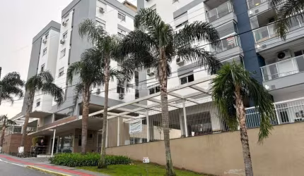 Apartamento em Praia Comprida - São José, SC