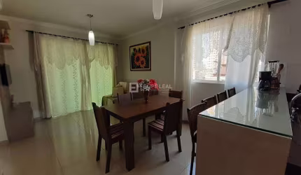 Apartamento em Meia Praia  -  Itapema
