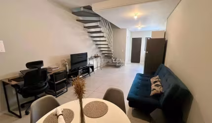 Casa Sobrado em Sertão do Maruim - São José, SC