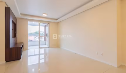 Apartamento em Praia Comprida  -  São José