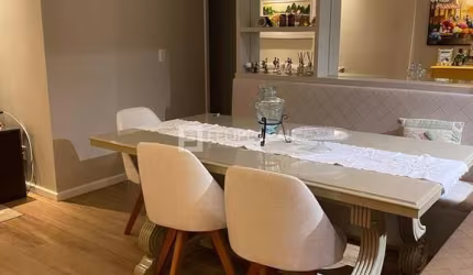 Apartamento em Abraão  -  Florianópolis