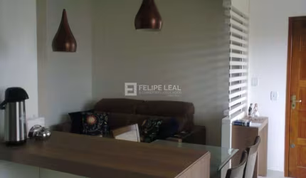 Apartamento de 02 dormitórios com planejados em Áreias - São José