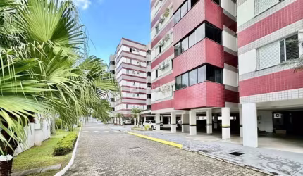 Apartamento de 02 dormitórios sendo 01 suíte em Trindade  -  Florianópolis