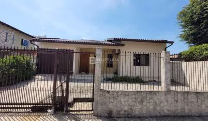 Casa em Areias - São José, SC