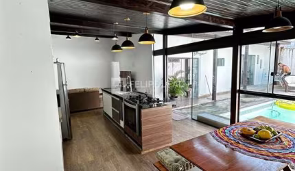 Casa em Ipiranga - São José, SC