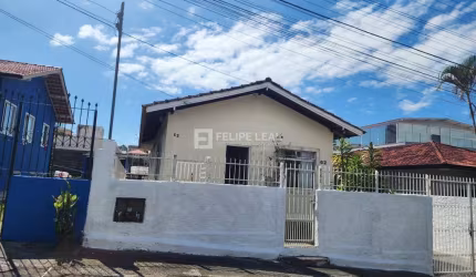 Casa em Bela Vista  -  São José
