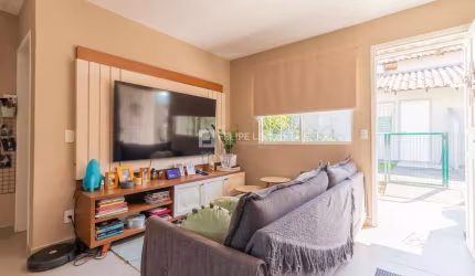Casa em Condominio em Forquilhinhas  -  São José